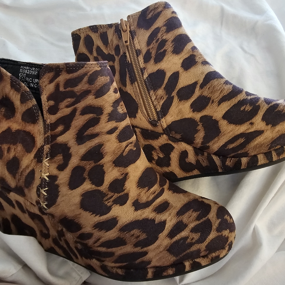 Womens Rampage shoes size 6